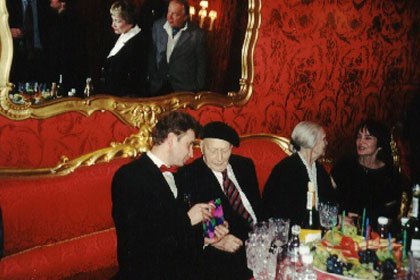 Дмитрий Самитов на праздновании 95-летия маэстро Игоря Александровича Моисеева в Большом театре (15 марта 2001)
